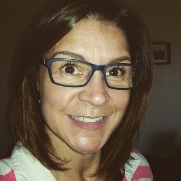 Meet your Posher, Carol - Picture 1 of 1